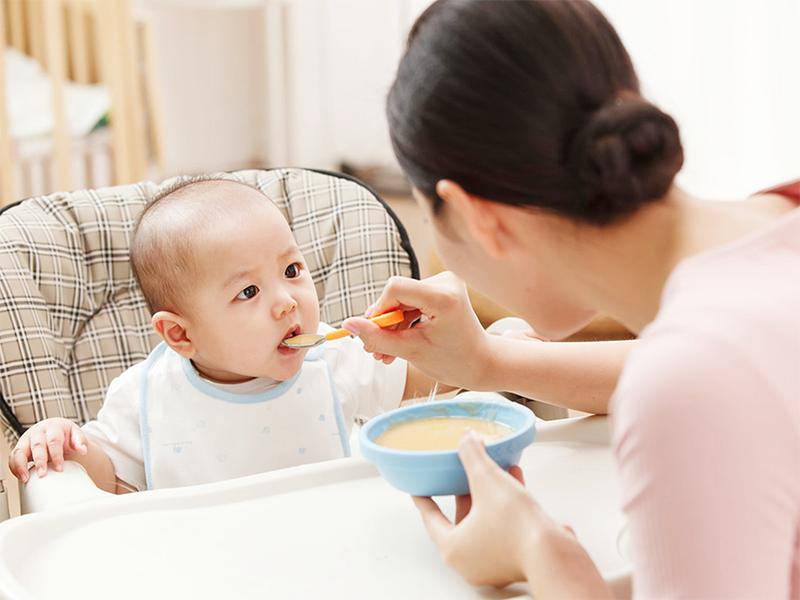 婴儿米糊，喂养的起点与终点