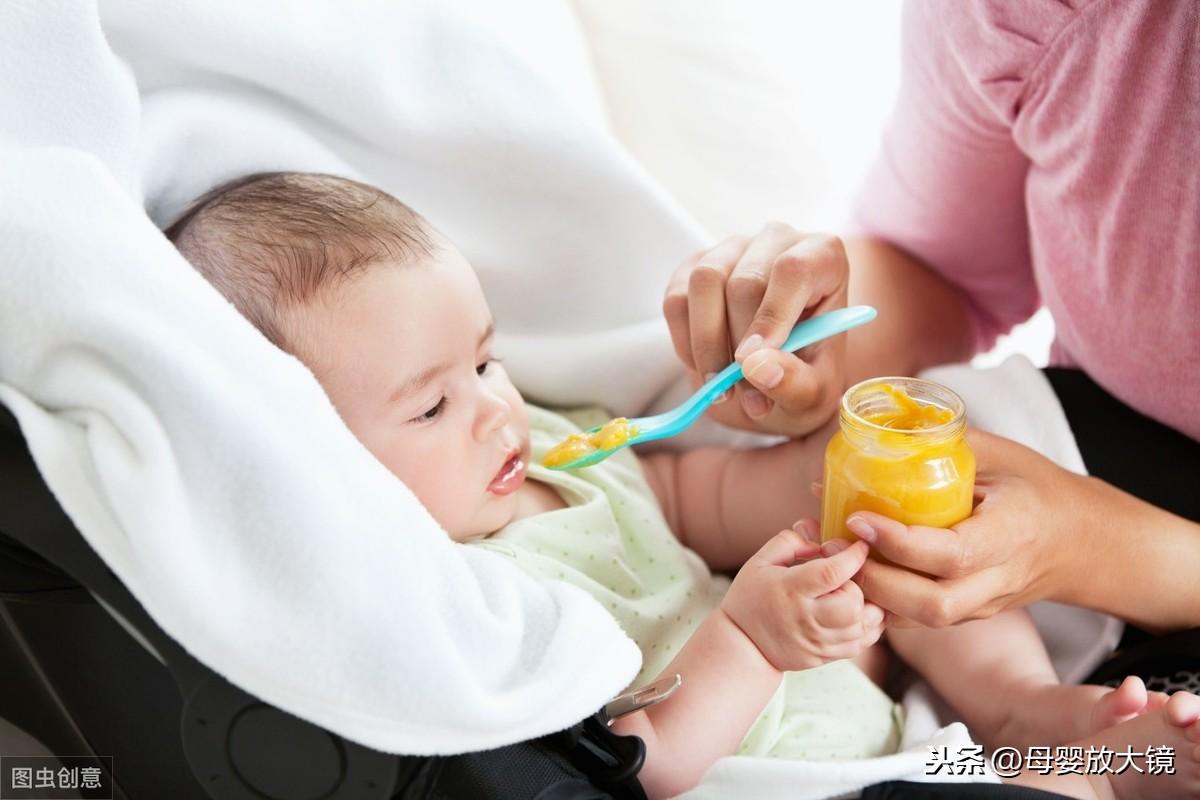 早产儿四个月添加辅食，营养与成长的双重保障